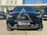 2025 Volvo EX 40