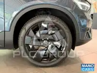 2025 Volvo EX 40