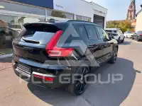 2025 Volvo EX 40