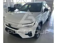 2025 Volvo EX 40