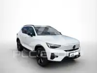 2025 Volvo EX 40