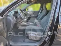 2025 Volvo EX 40