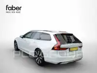 2025 Volvo V90