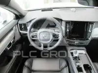 2025 Volvo V90