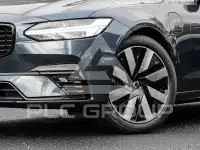2025 Volvo V90