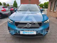 2025 Volvo XC40