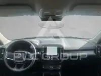 2025 Volvo XC40