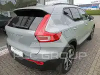 2025 Volvo XC40