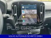 2025 Volvo XC40