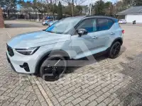 2025 Volvo XC40