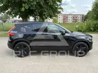 2025 Volvo XC40