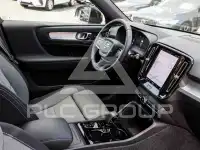 2025 Volvo XC40