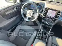 2025 Volvo XC40