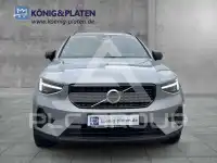 2025 Volvo XC40