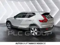 2025 Volvo XC40