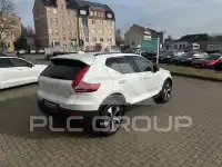 2025 Volvo XC40