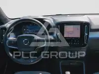 2025 Volvo XC40