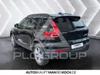 2025 Volvo XC40