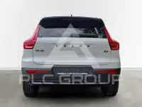 2026 Volvo XC40