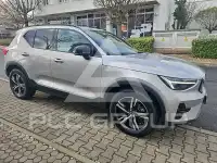 2025 Volvo XC40