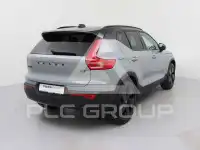2025 Volvo XC40