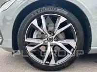 2025 Volvo V60