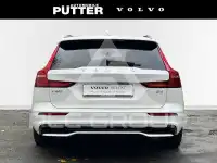 2025 Volvo V60