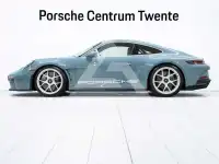 2025 Porsche 911