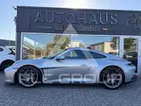2025 Porsche 911
