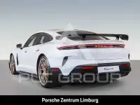 2025 Porsche Taycan