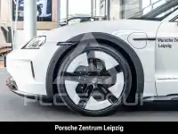 2025 Porsche Taycan