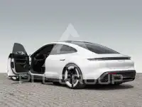 2025 Porsche Taycan