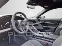 2025 Porsche Taycan
