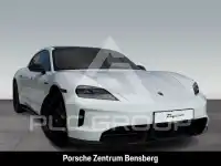 2025 Porsche Taycan