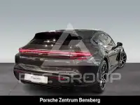 2025 Porsche Taycan