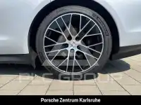 2025 Porsche Taycan