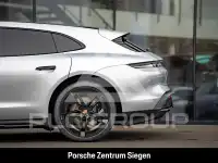 2025 Porsche Taycan