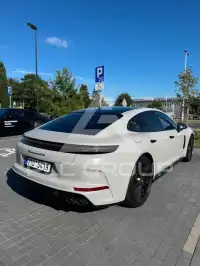 2025 Porsche Panamera