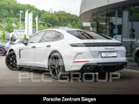 2025 Porsche Panamera