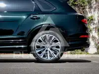 2025 Bentley Bentayga