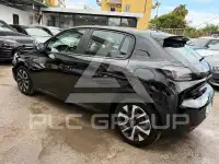 2025 Peugeot 208