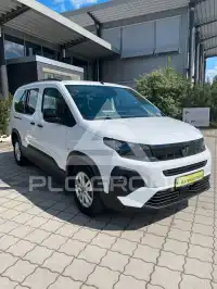 2025 Peugeot Rifter
