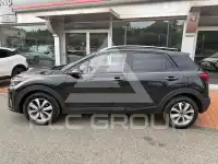 2025 KIA Stonic