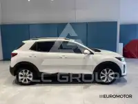 2025 KIA Stonic