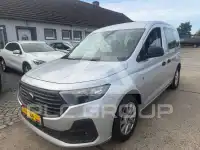2025 Ford Tourneo