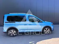 2025 Ford Tourneo