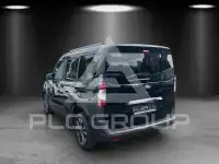 2025 Ford Tourneo