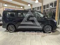 2025 Ford Tourneo