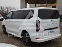 2025 Ford Tourneo