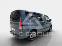 2025 Ford Tourneo